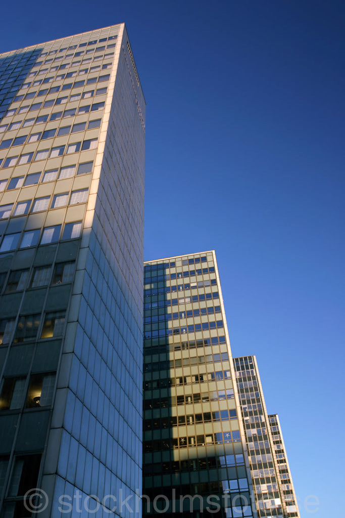 102035 - Hötorgsskraporna