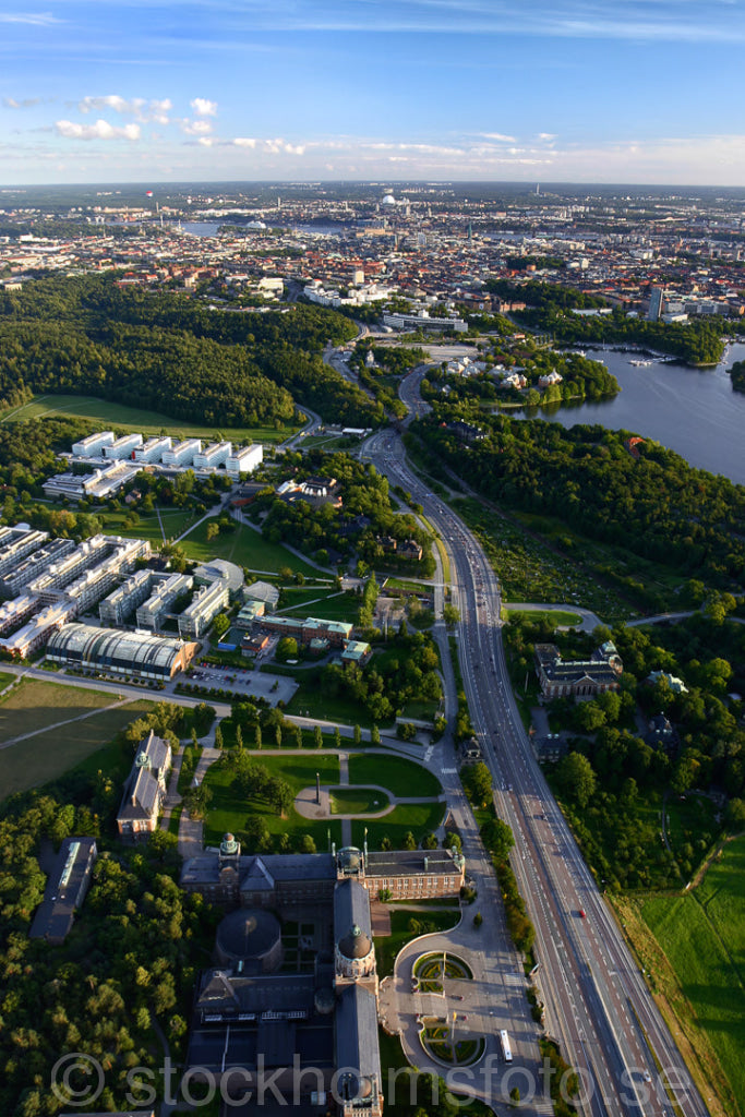 108187 - Riksmuseet och Universitetet