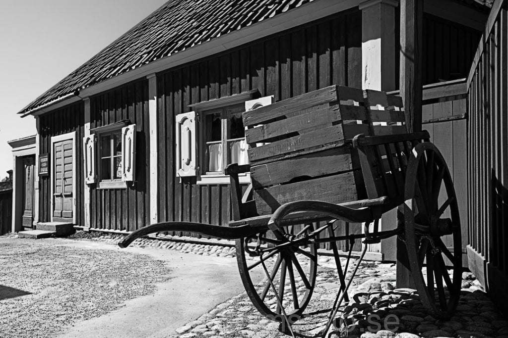 137417 - Kärra vid gamla sparbanken