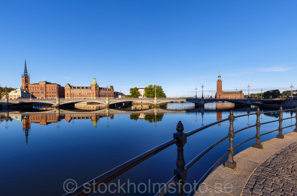 145620 - Vid Rosenbad