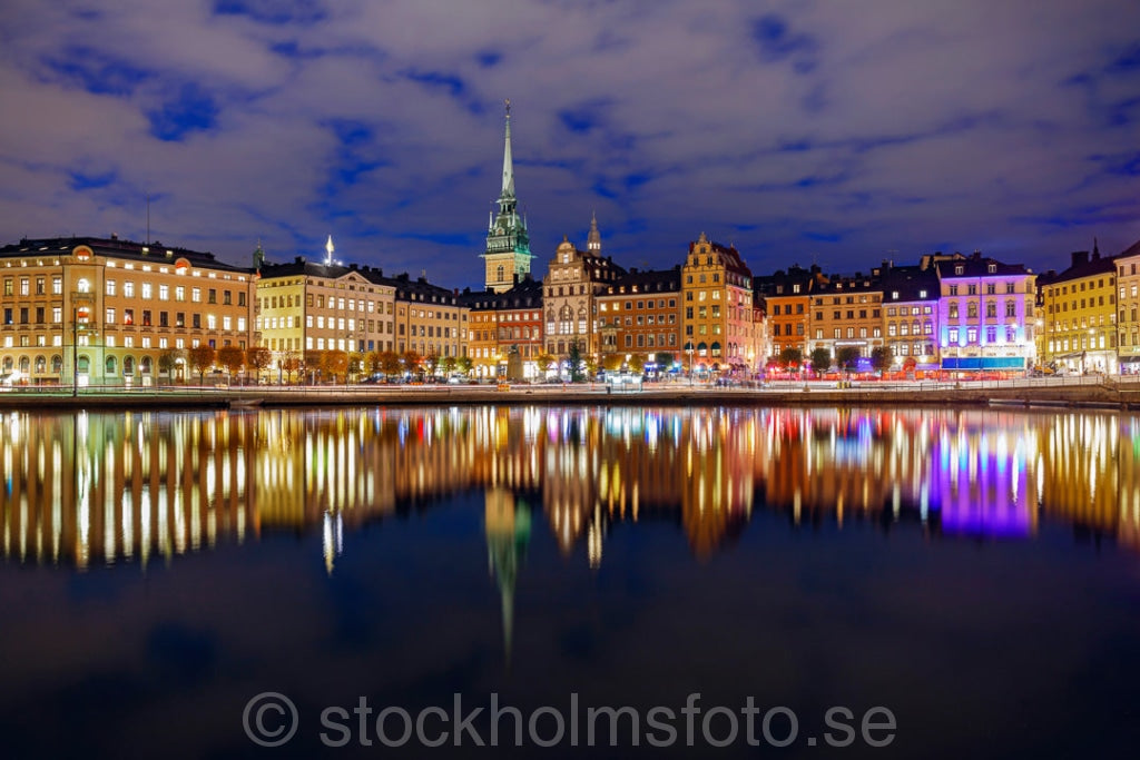 145722 - Kornhamnstorg i skymningen