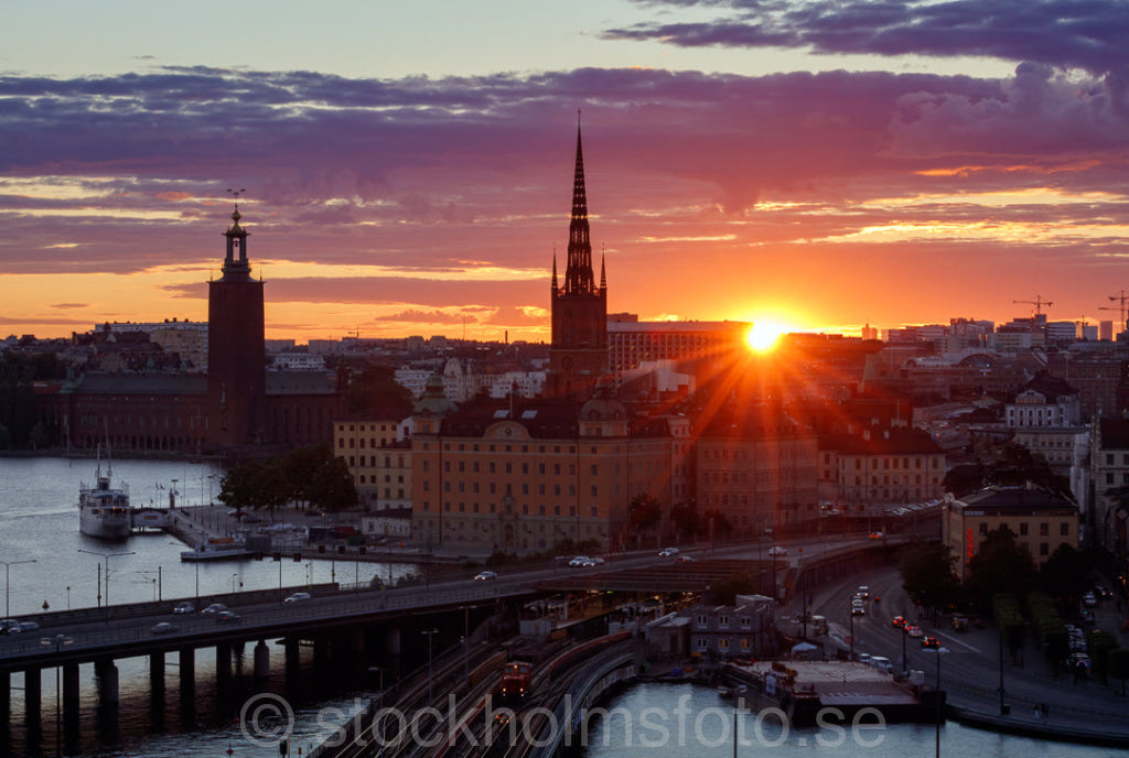 146234 - Centralbron i solnedgång