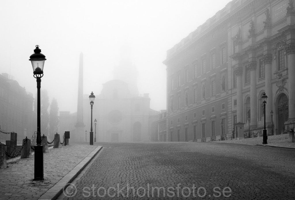 146264 - Slottsbacken i dimma