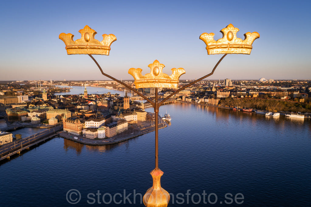 146441 - Stadshusets kronor