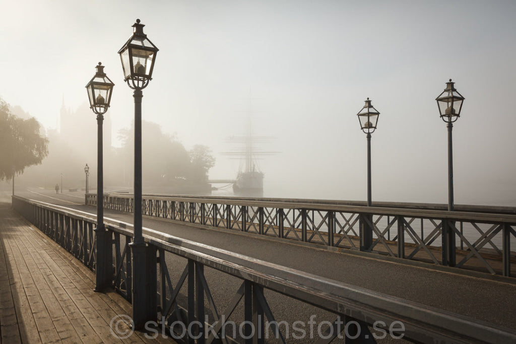 146572 - Dimma vid Skeppsholmsbron