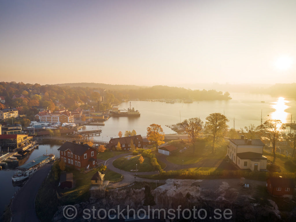 146980 - Morgonsol vid Beckholmen