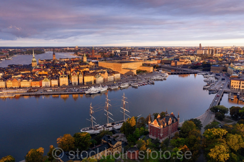 147222 - Gryning vid Strömmen