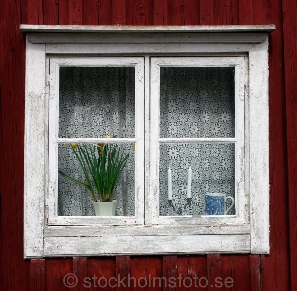101800 - Fönster på skärgårdshus