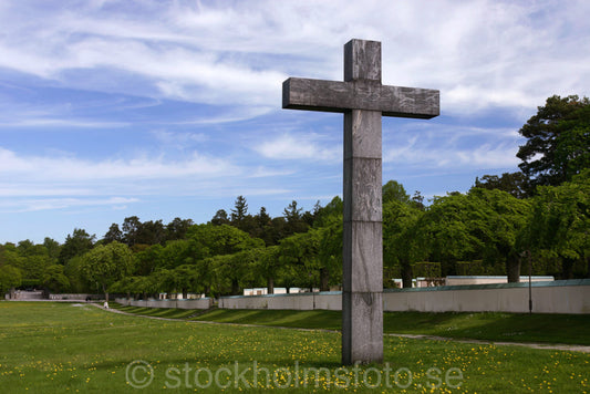 104447 - Kors vid Skogskyrkogården