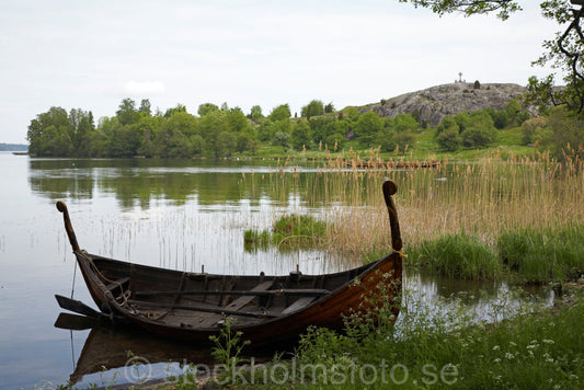 121084 - Vikingabåt vid Birka