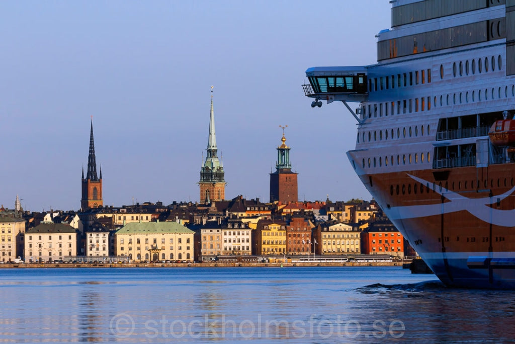 145264 - Passagerarfärja och Gamla stan