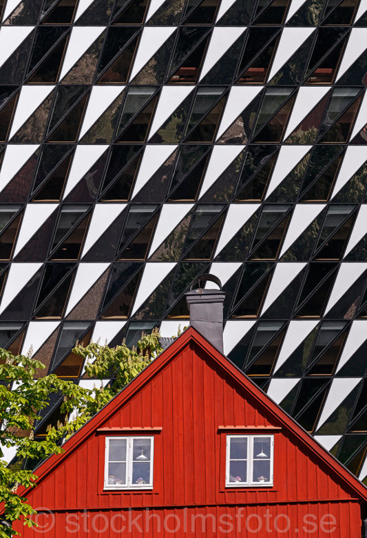 145295 - Rött hus och Aula medica