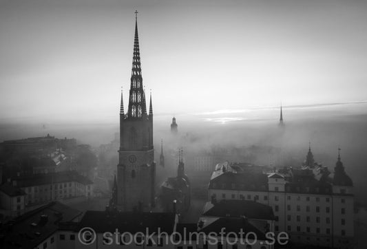 146344 - Riddarholmskyrkan i dimma