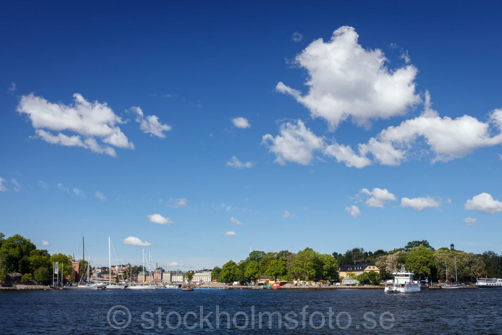 146367 - Sommardag vid Skeppsholmen