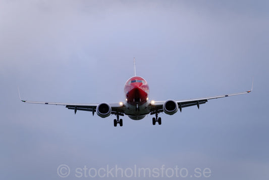 146753 - Flygplan landar