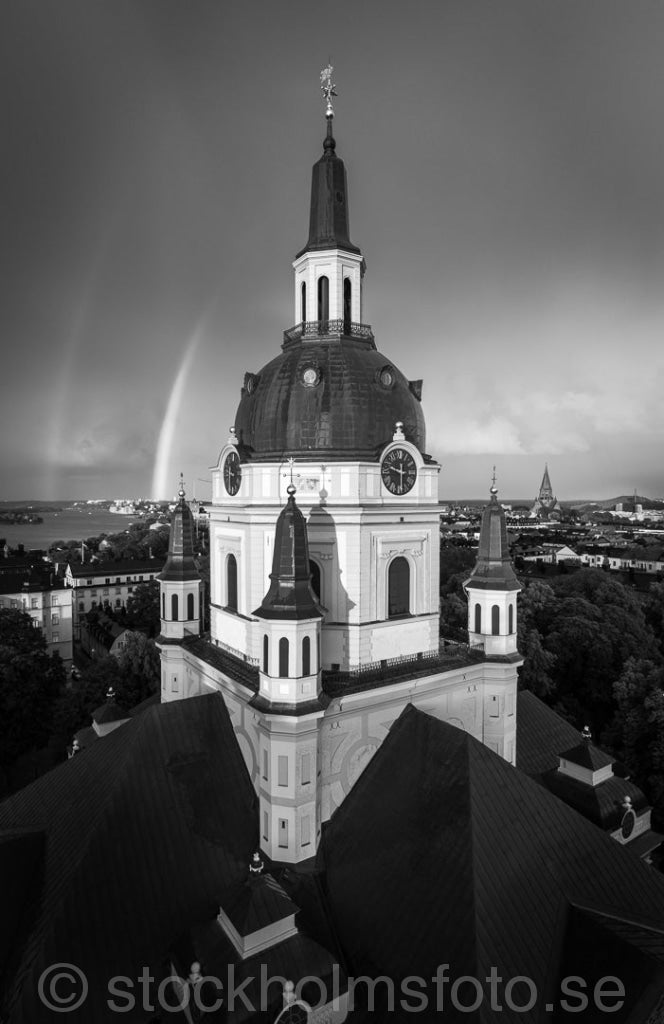 147360 - Katarina kyrka med regnbåge