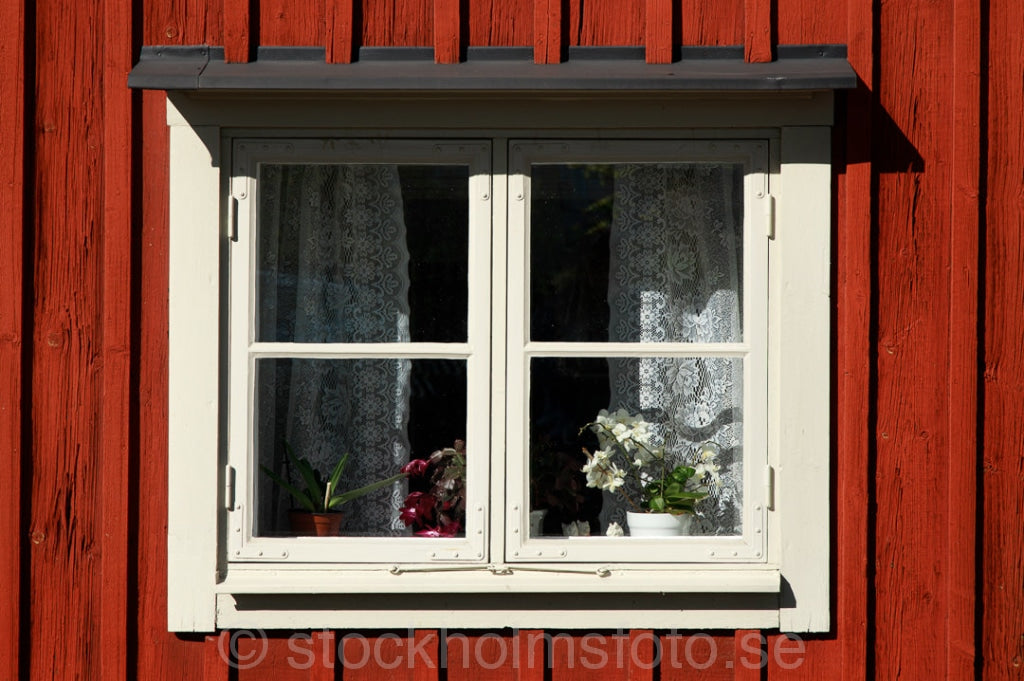 147456 - Fönster på söderkåk
